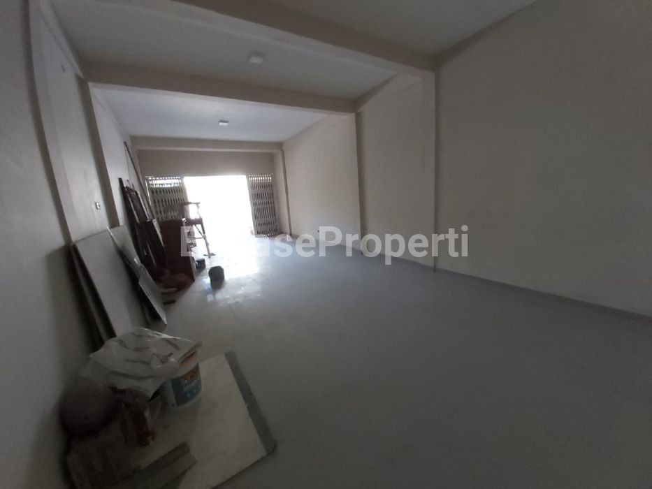 Foto properti Dijual Ruko Sukomulyo Sekarsore Roomo Manyar Gresik Dkt Jl Kalimantan 5
