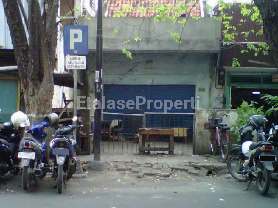 Foto properti Dijual Toko Jl. Waspada, Surabaya Utara 1