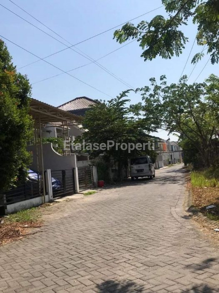 Foto properti Dijual Rumah Siap Huni Ciamso Perum Greenlake Wonorejo 6