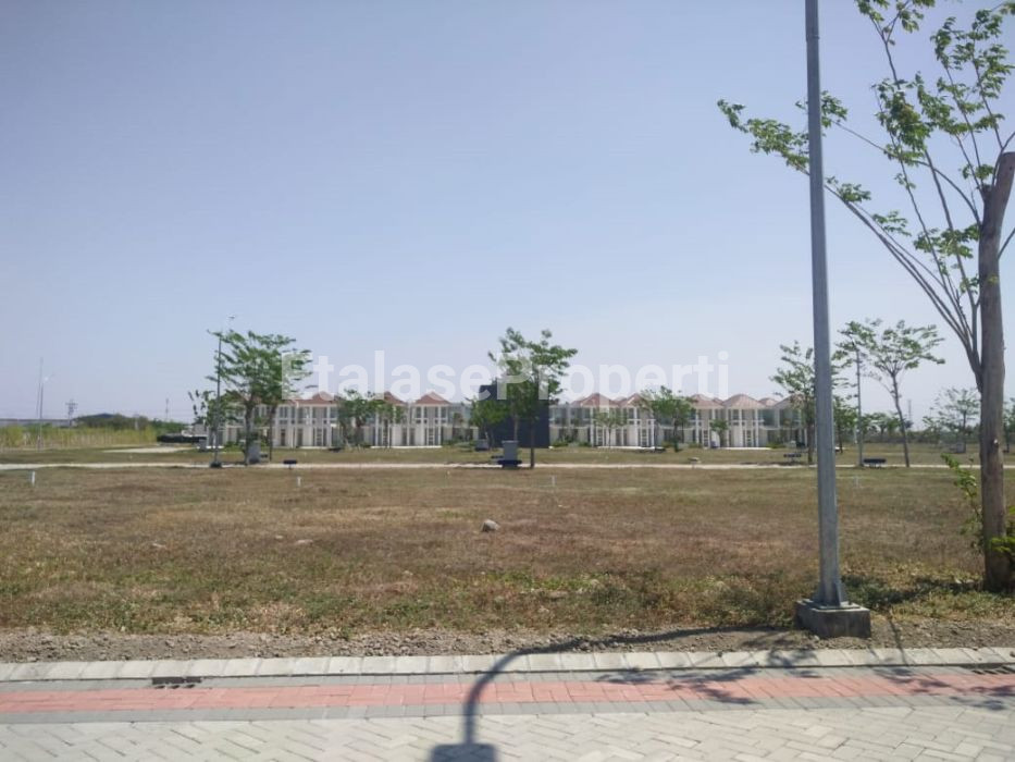 Foto properti Dijual Tanah Kavling Grand Pakuwon North Victoria, Surabaya Selatan 1