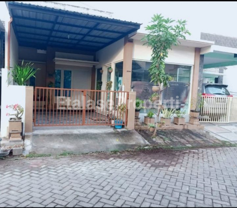 Foto properti Dijual Cepat Rumah Di Grand Deltasari 2