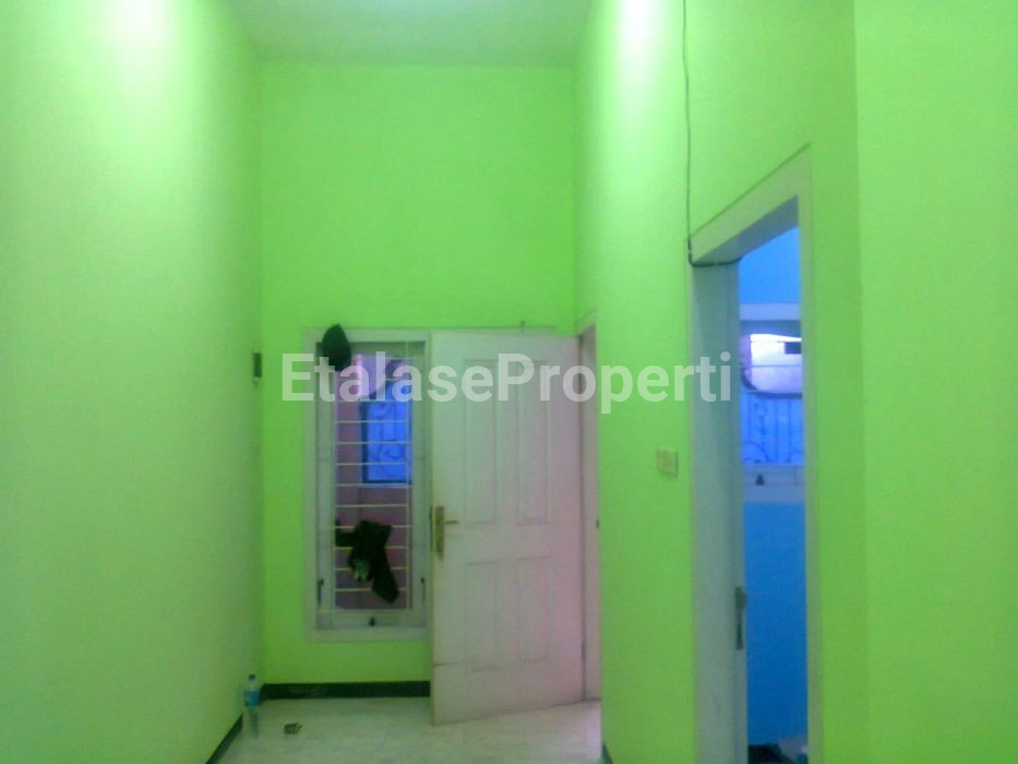 Foto properti Dijual Rumah Siap Huni Full Bangunan Lokasi Lebak Timur 6