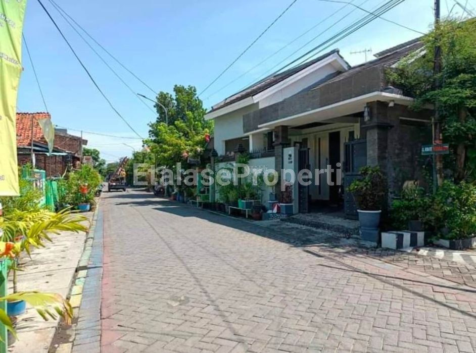 Foto properti Dijual Rmh Murah Tingkat Ciamso Siap Huni Bersih  & Terawat Nyaman 6