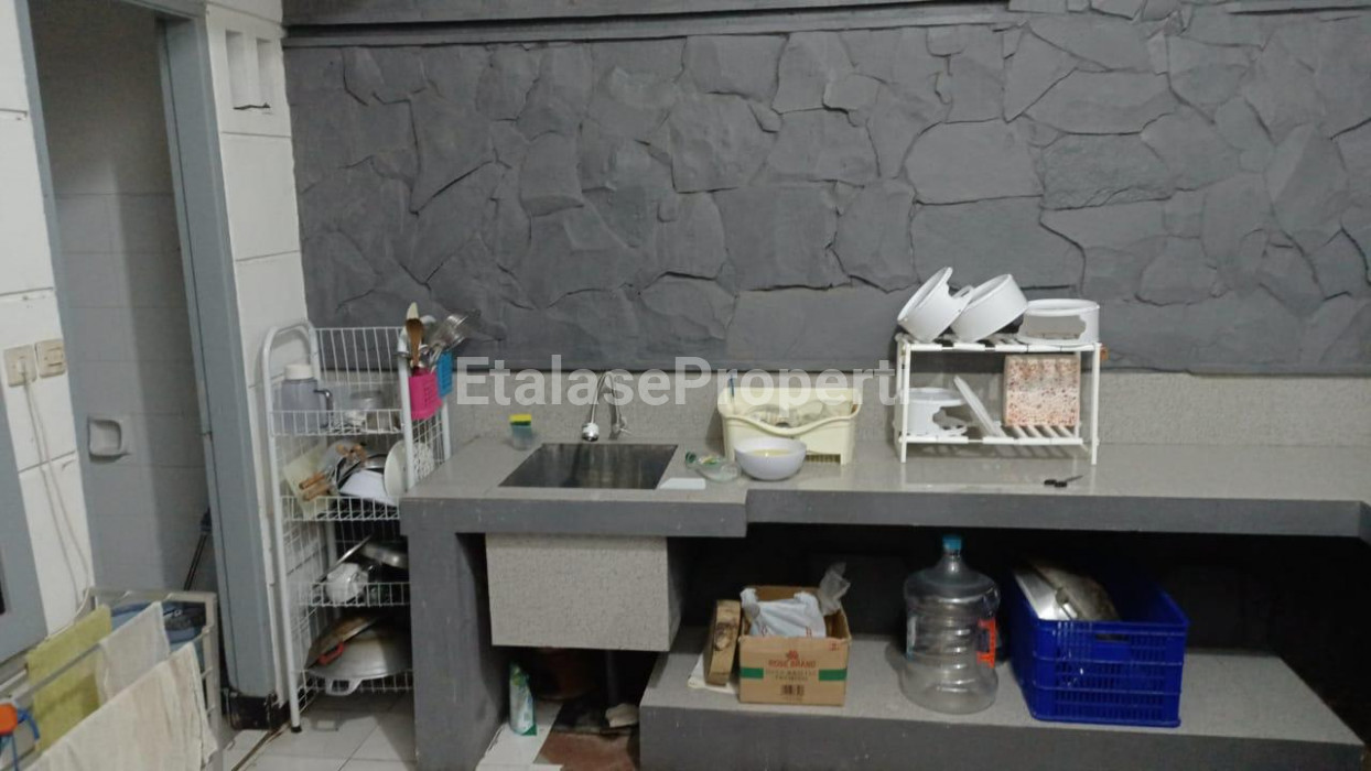 Foto properti Jual Rumah Kompleks Exklusive Waru Unimas Garden Regency 7