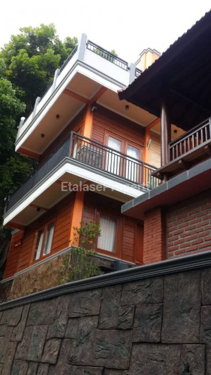 Foto properti Dijual Rumah Villa Trawas, Mojokerto 8