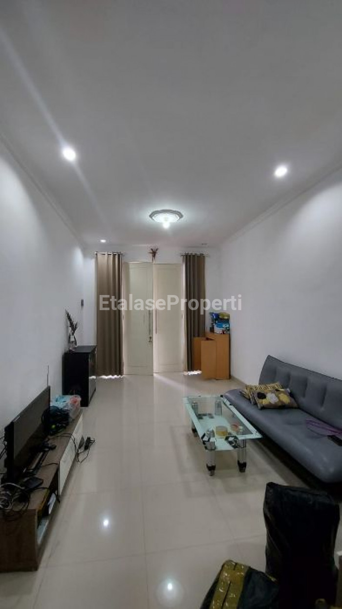 Foto properti FREE FURNISH! Dijual Rumah Puri Asri Pakuwon City 3