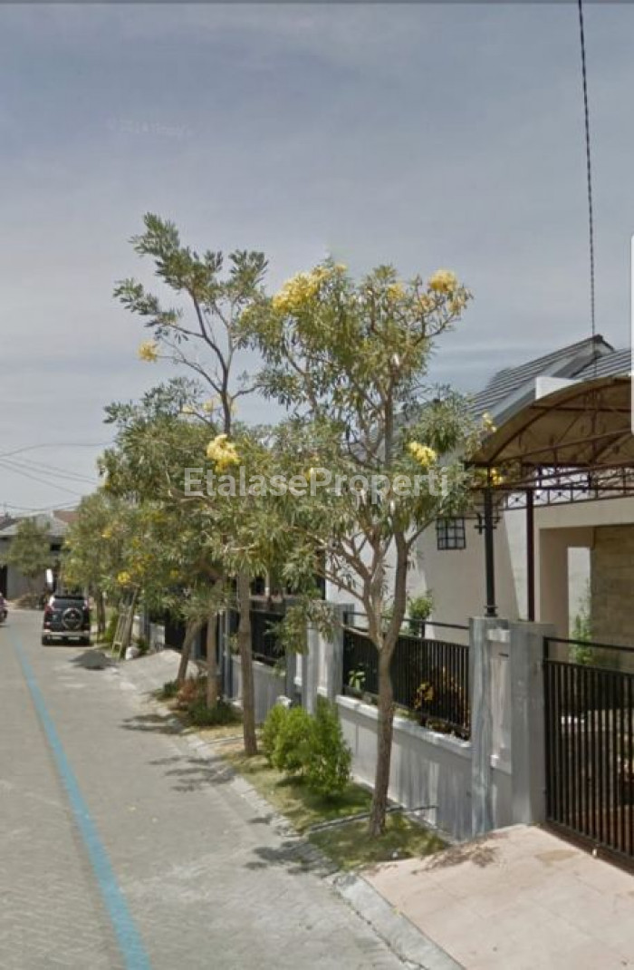 Foto properti Rumah Delta Gardenia Dijual 8