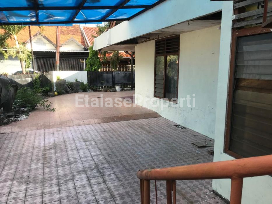 Foto properti HOOK LUAS! Dijual Rumah Kendangsari Dekat Jemursari 4