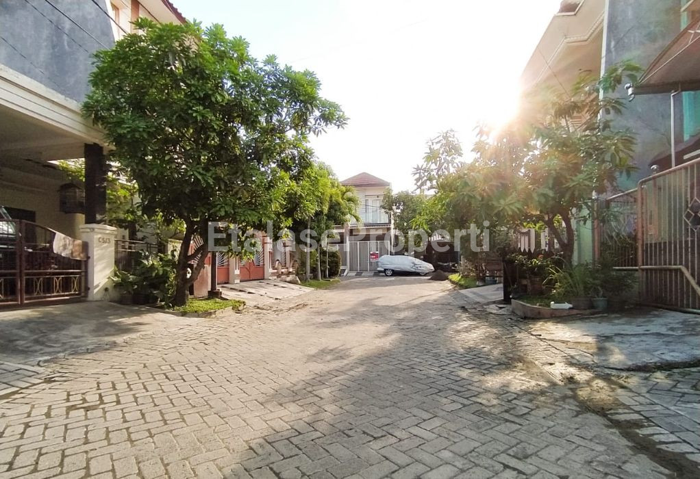 Foto properti MINIMALIS GRESS ! Dijual Rumah Purimas Dekat Gate Semi Furnish! 10