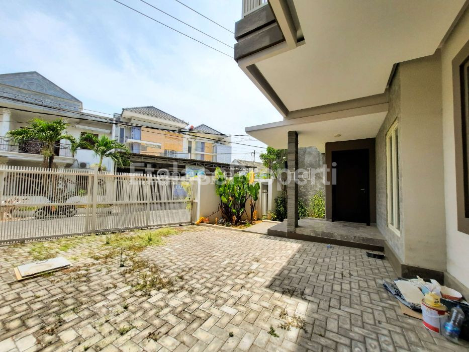 Foto properti JUAL CEPAT! Rumah Mewah Panjang Jiwo Permai 7