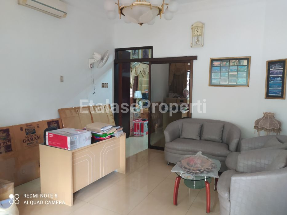 Foto properti Dijual Rumah Selangkah Ke Jln Raya Lokasi Prestisius Kertajaya Indah 2