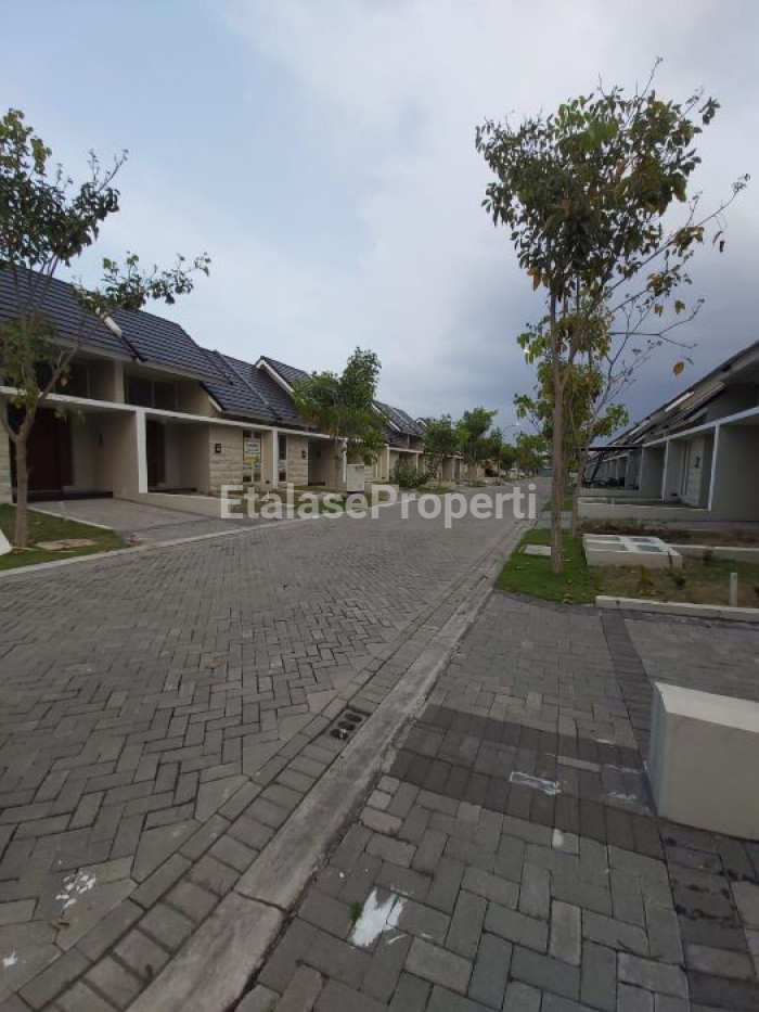 Foto properti Disewakan Rumah Baru Gres Nortwest Park 8