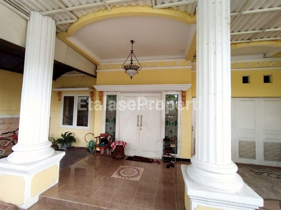 Foto properti BOULEVARD CLASSIC! Dijual Rumah Purimas Dekat Sport Club 2