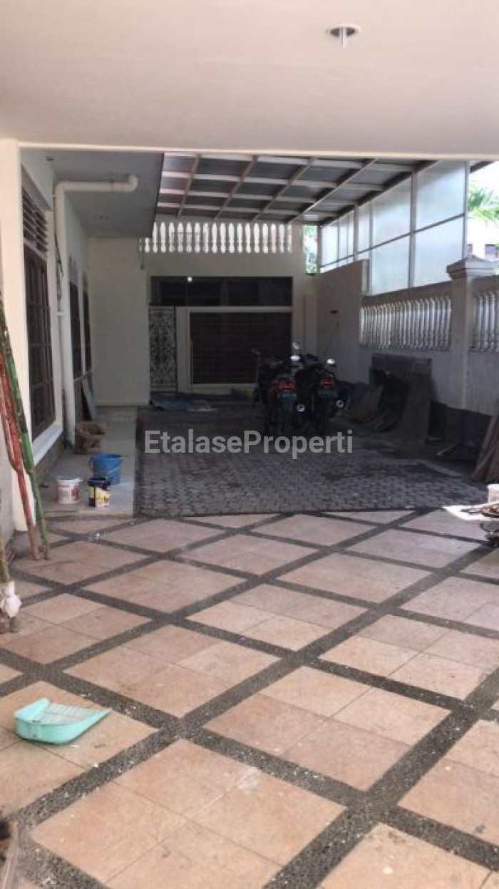 Foto properti STRATEGIS COCOK USAHA KANTOR HOME INDUSTRY! SEWA Rumah Ngagel Jaya Utara Surabaya 5