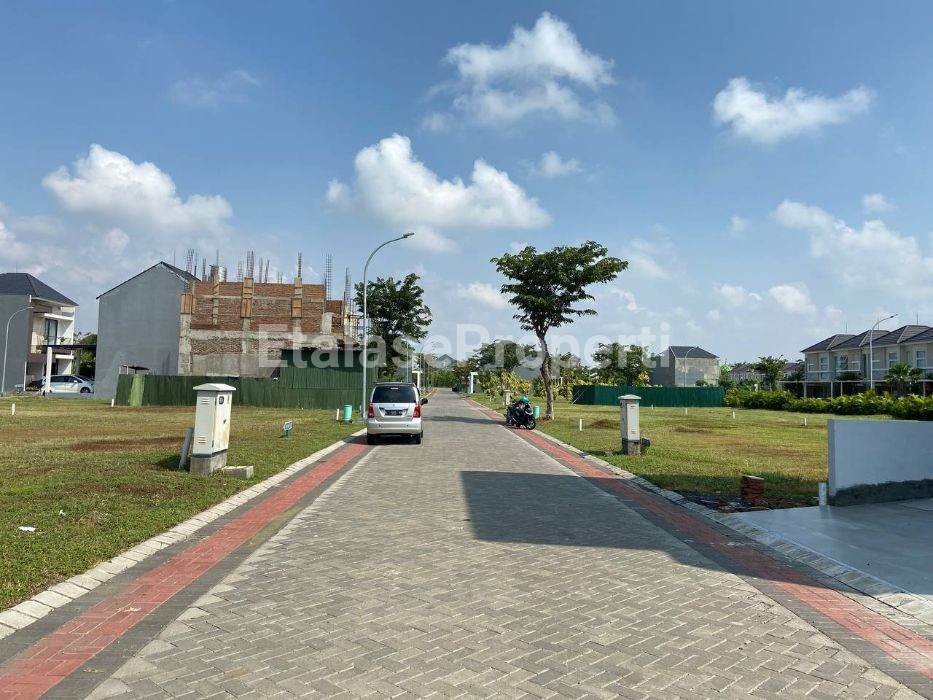 Foto properti Dijual Rumah Grand Island Pakuwon City Cluster Suvadiva 2