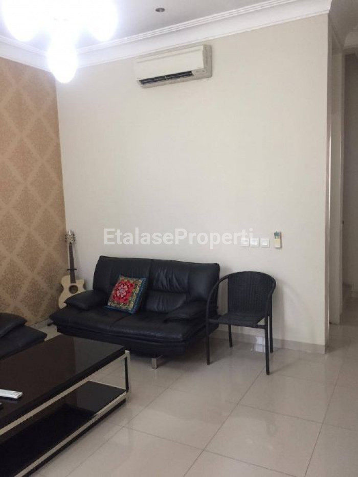 Foto properti Dijual Rumah Villa Bukit Regency 3 Pakuwon Indah SBY Barat Dkt PTC 6