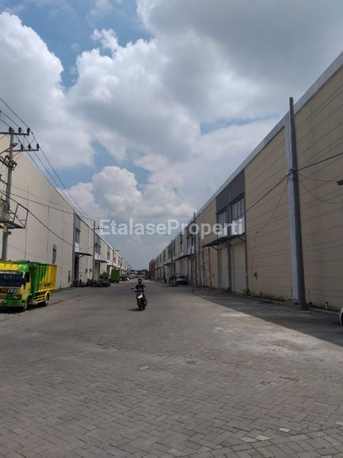 Foto properti Dijual Gudang Driyorejo Kencana Permai 4