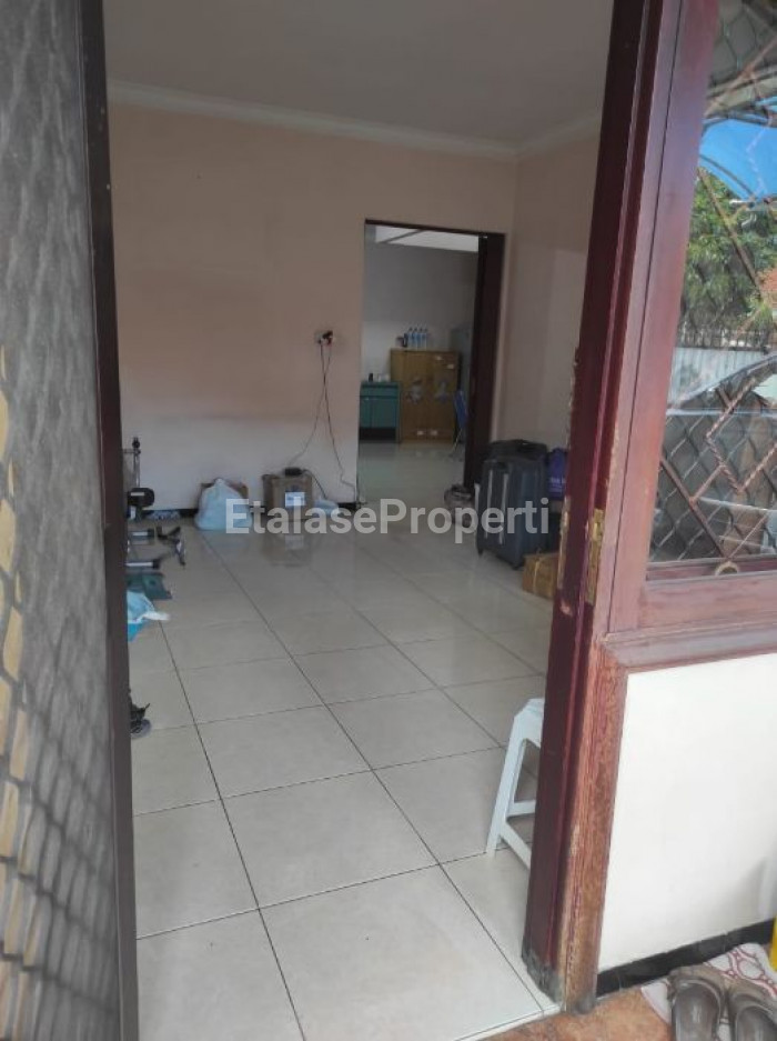 Foto properti Dijual Rumah Darmo Baru Barat 2