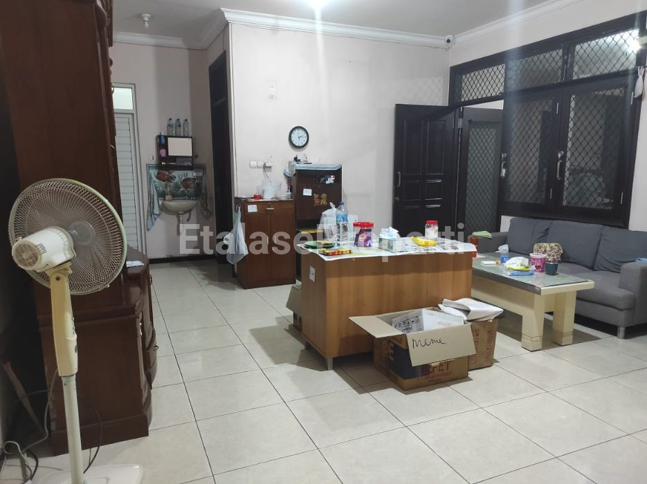 Foto properti Dijual Rumah Darmo Baru Barat 3
