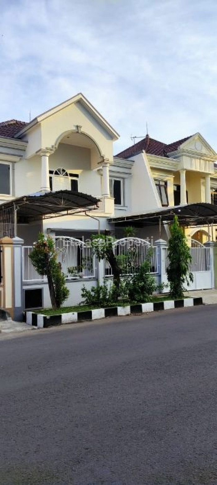 Foto properti Baru Renov Siap Huni RAYA WIGUNA UTARA 4