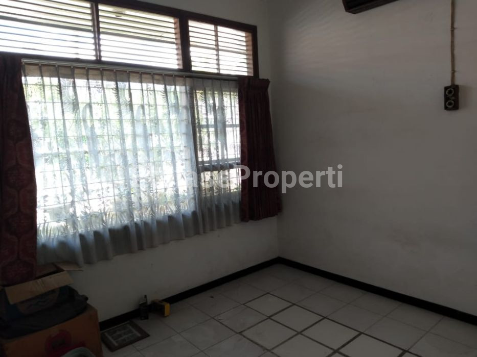 Foto properti Rumah Luas Sangat Dekat Ubaya Tenggilis 10