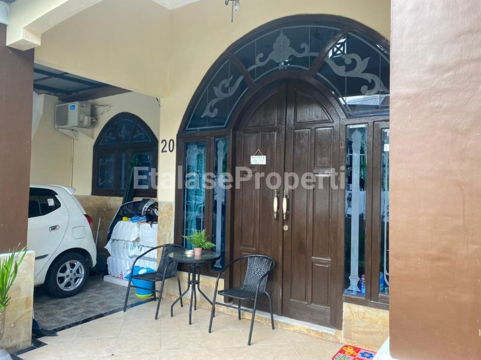 Foto properti Rumah Surabaya Utara Simokerto 1