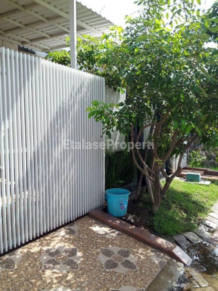 Foto properti BU Dijual Cepat Rumah Puri Surya Jaya Cluster Valencia 2