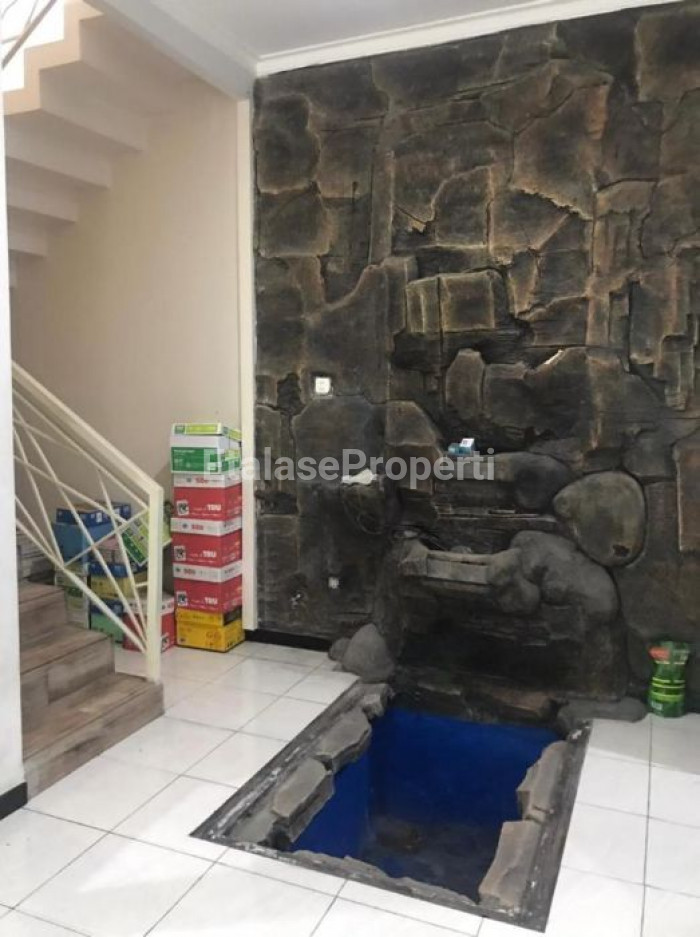 Foto properti BU Dijual Cepat Rumah Puri Surya Jaya Cluster Valencia 8