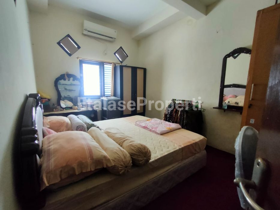 Foto properti Dijual Rumah Klasik Style Jawa Di Sutorejo Selatan 3