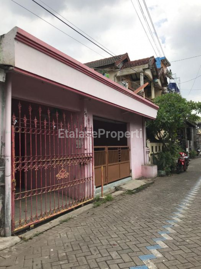 Foto properti Dijual Rumah Butuh Renovasi Lokasi Strategis Di Dalam Perum. Pepelegi Indah 6