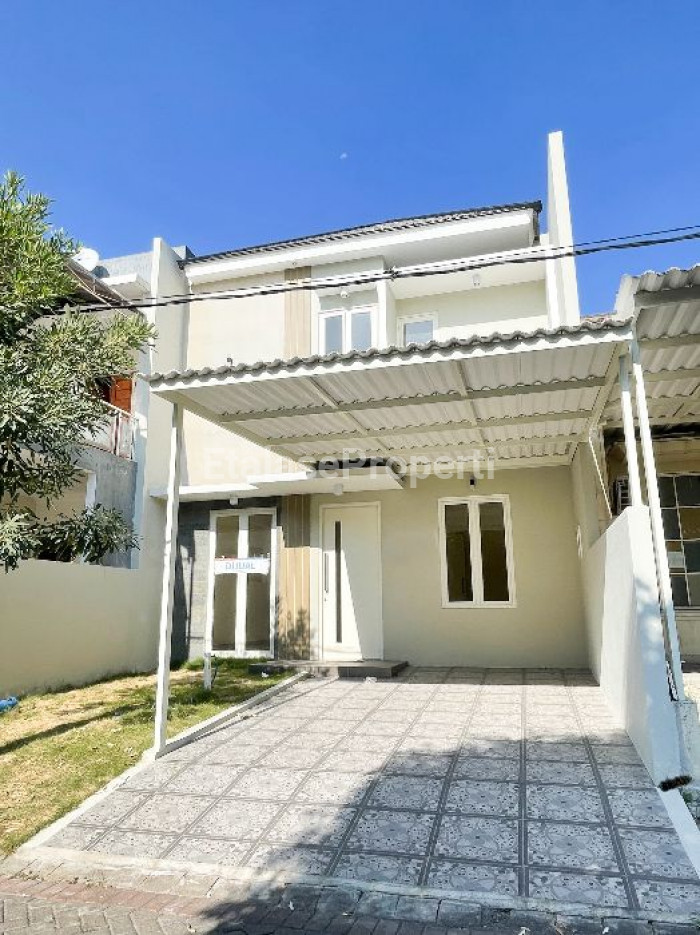 Foto properti Dijual Rumah Minimalis Baru Gress Di Bukit Palma Citraland Utara Surabaya 1