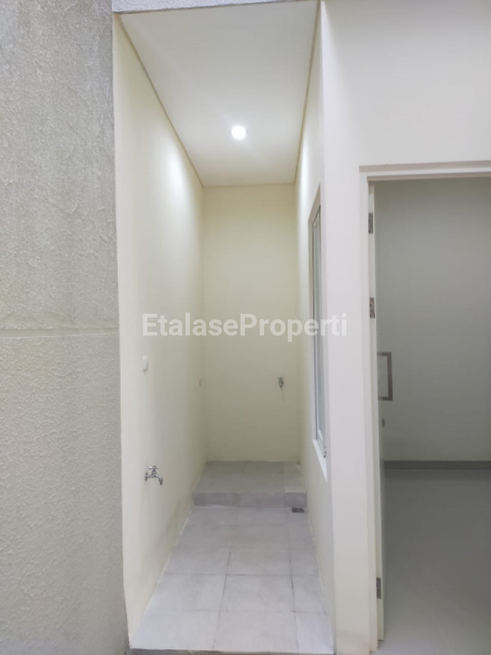 Foto properti Dijual Rumah Minimalis Baru Gress Di Bukit Palma Citraland Utara Surabaya 6