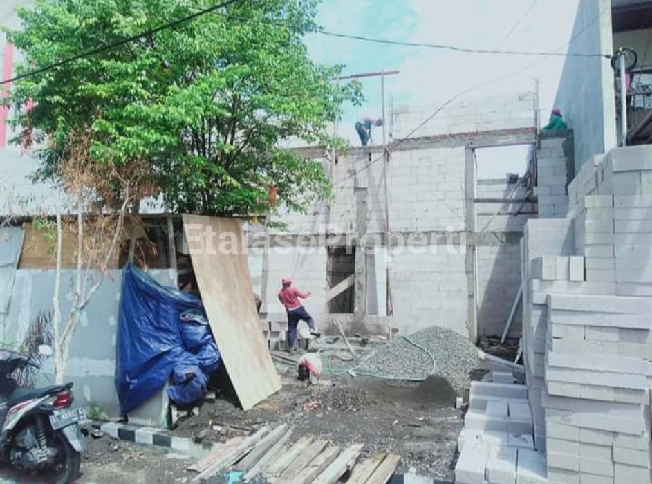 Foto properti Hanya 2 Unit Rumah  Buruan Lok. Perum.semolowaru. 7