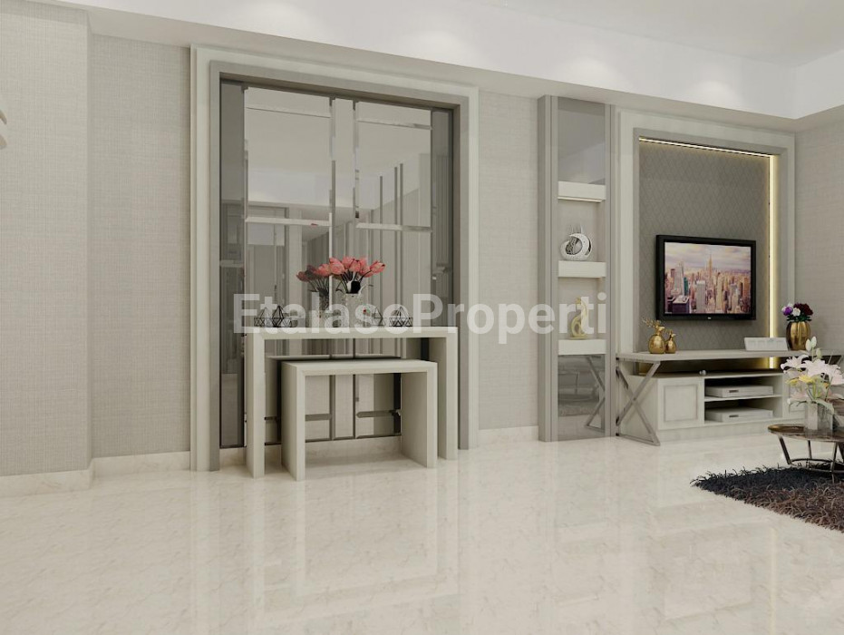 Foto properti Disewakan Mewah Apartemen One Icon 3 Bedroom Tunjungan Plaza Full Furnish 2