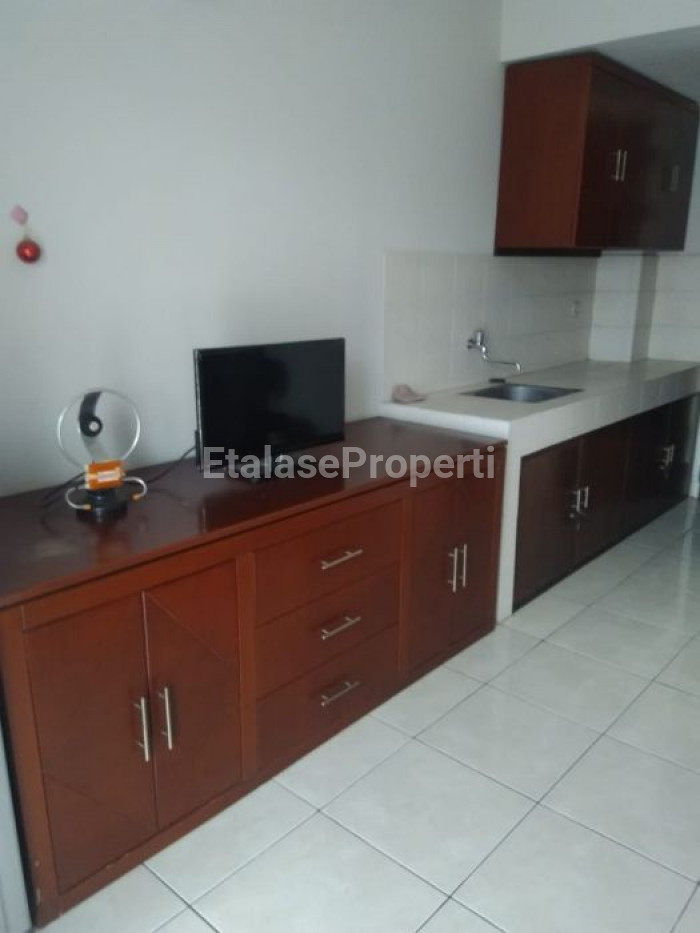 Foto properti Dijual Apartment Cosmopolis Studio Full Furnished 1