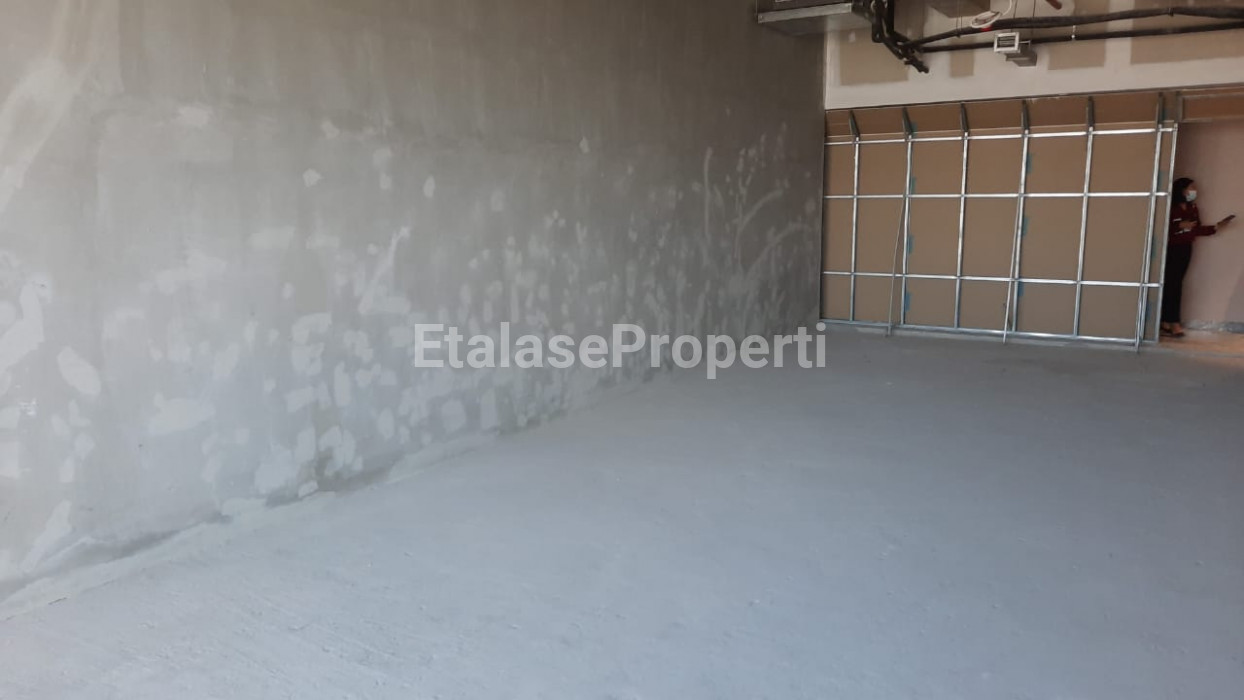 Foto properti Disewakan Murah Office Kantor Ciputra World CWS Surabaya 1