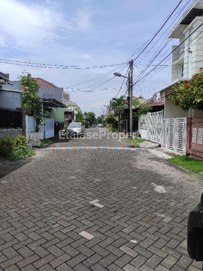 Foto properti Di Sewakan Rumah Siap Huni Lingkungan Nyaman Medokan Ayu Rungkut 3