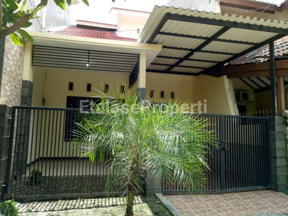 Foto properti Dijual Cepat Rumah Siap Huni 1,5 Lantai Daerah Puri Indah Sidoarjo 2