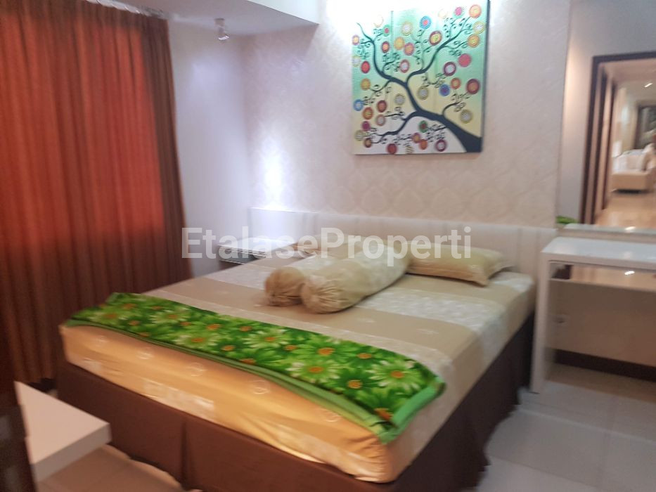 Foto properti Water Place 3 BR  Pakuwon Indah Surabaya 1