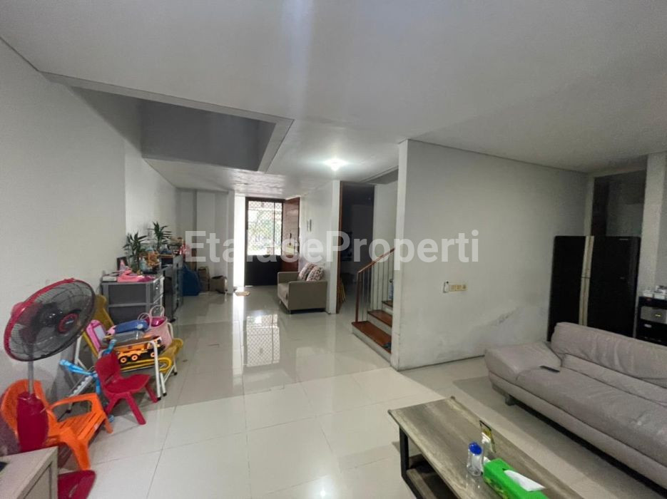 Foto properti Dijual Cepat Rumah Stamford Place Citraland Minimalis Siap Huni 5