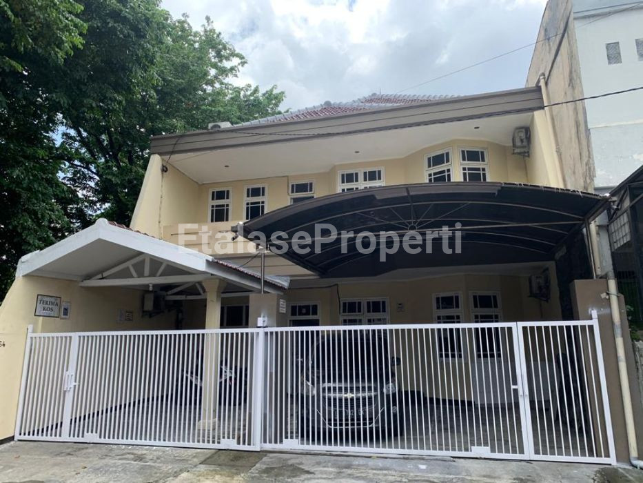 Foto properti Dukuh Kupang Barat.SHGB.  Rumah Kost. 1