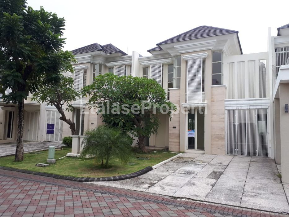 Foto properti RUMAH FULLY FURNISH DI CLUSTER GRAND GRANADA, PAKUWON INDAH, SURABAYA BARAT. 1
