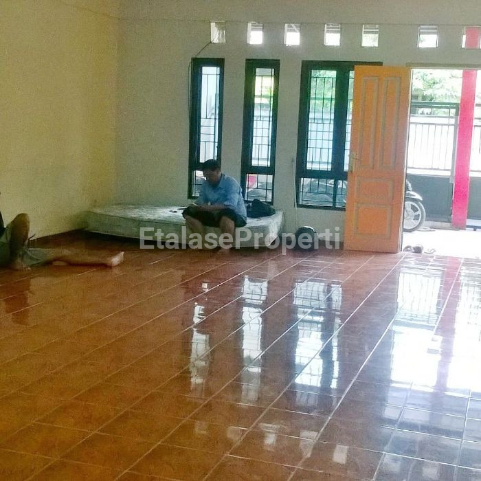 Foto properti Jual Rumah Siap Huni Lokasi Perum. Bendul Merisi - Wonocolo Surabaya 7