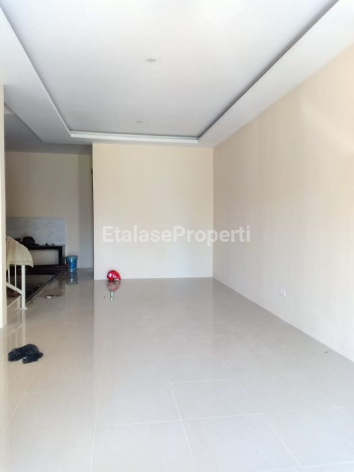 Foto properti Rumah Bukit Palma Minimalis Gres Blok D Surabaya Barat 8