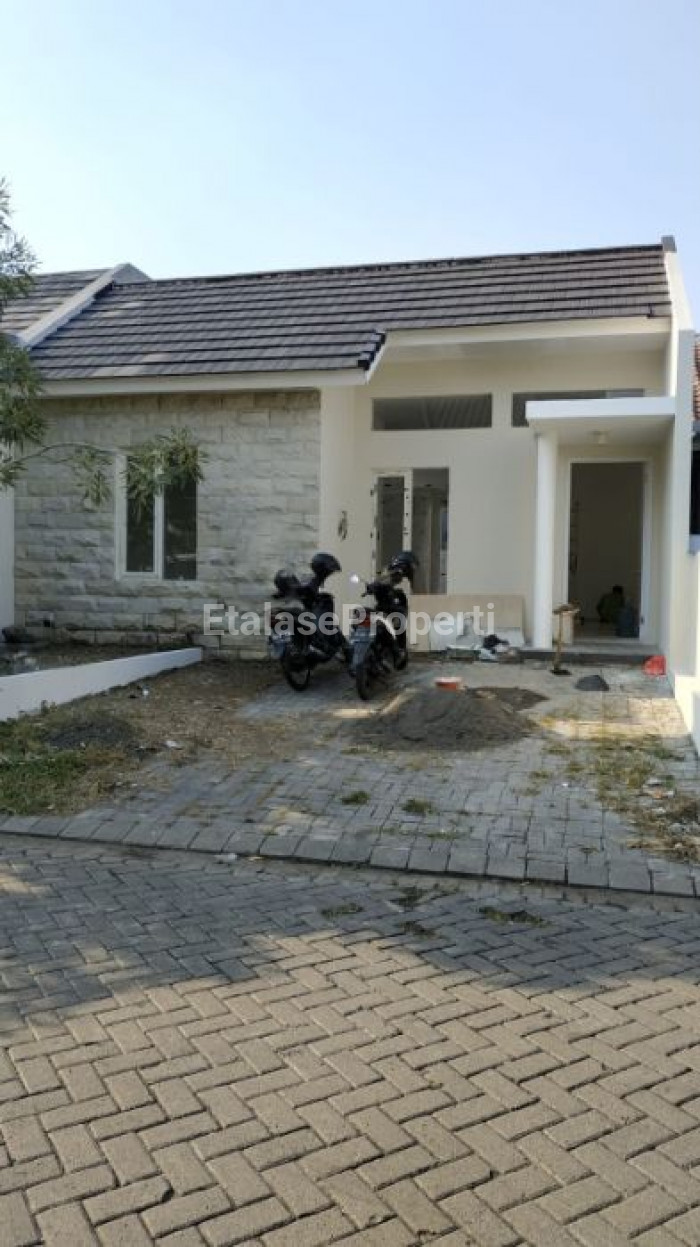 Foto properti Rumah Nyaman Dan Minimalis Surabaya Barat Northwest Bukit Palma Blok E 3