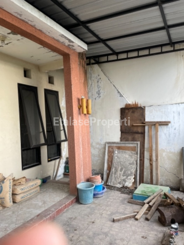 Foto properti Dijual Rumah Dian Regency Tropodo 5