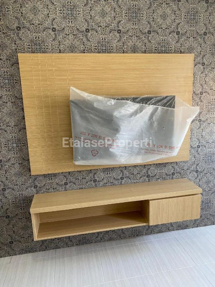 Foto properti Baru Gress! Dijual Apartemen Puncak Dharmahusada 2 Bedroom Tower B Furnish 4