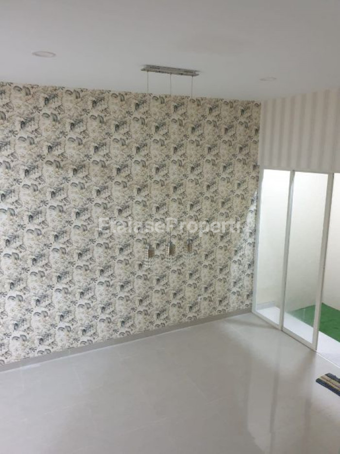 Foto properti Dijual Rumah Baru Gress Taman Mutiara Pakuwon City 2