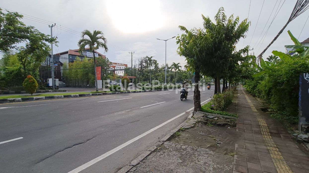 Foto properti Tanah Paling Strategis Persis Sebelah McDonald & Starbucks Sunset Road Bali 4