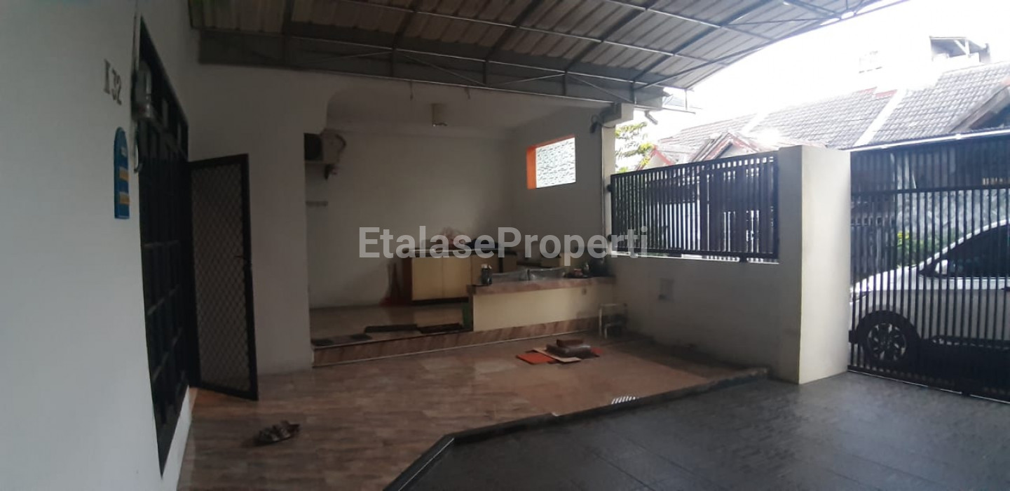 Foto properti Dijual Rumah Siap Huni Di Babatan Mukti,wiyung 1